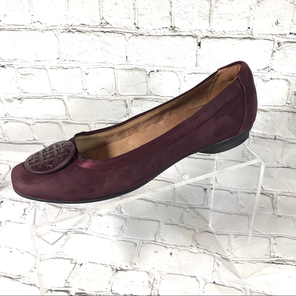 Clarks burgundy suede baker flats 8 N
